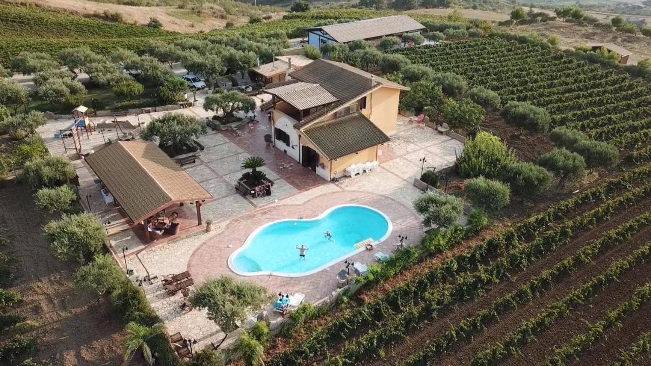 Agriturismo Tenuta San Giovanni Casale Leto SantʼAngelo Muxaro Exteriör bild